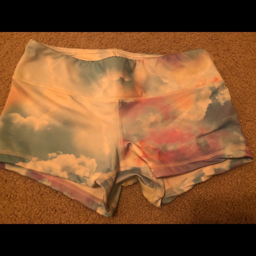 FLEO pastel colored clouds shorts, medium